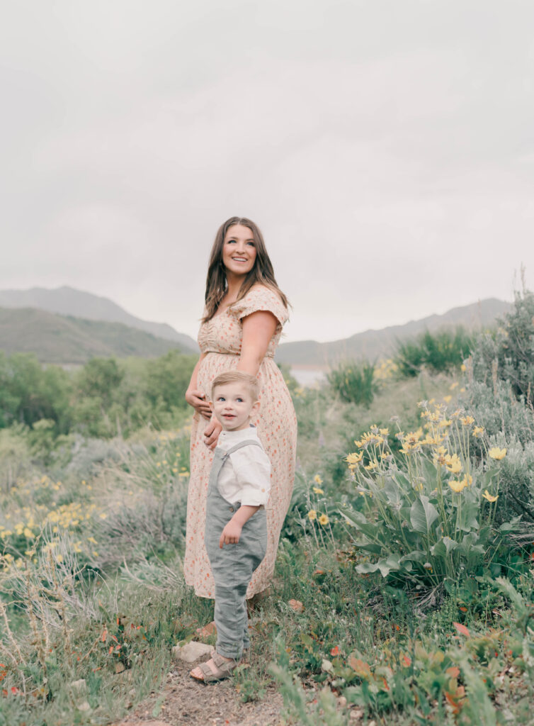 mountain maternity photography in salt lake city Utah