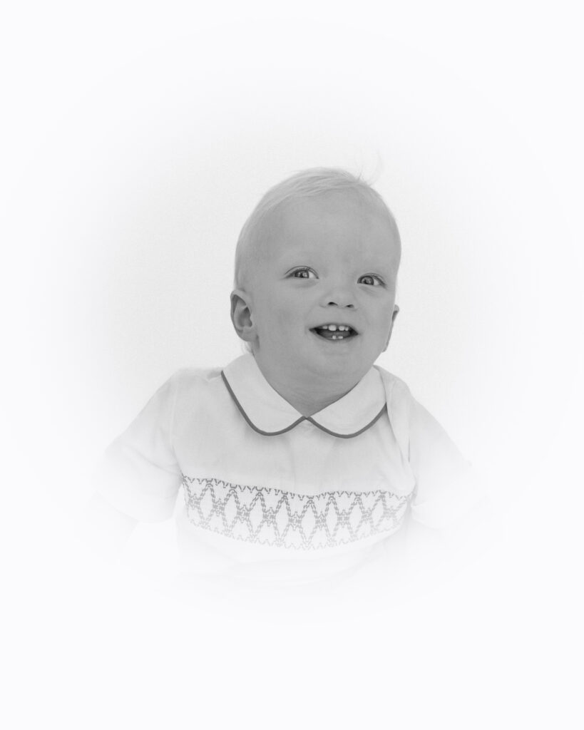 Milestone photography session for a toddler in Holladay, Utah, by Iris Graciela Photography