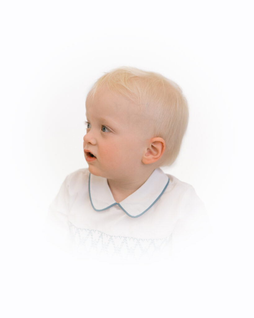 Traditional vintage style children’s portrait at Iris Graciela Photography studio in South Jordan, Utah